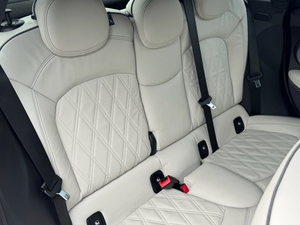 Used MINI Hatch 2022 for sale - 77642384: Photo 25