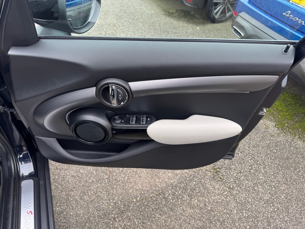 Used MINI Hatch 2022 for sale - 77642384: Photo 29