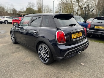 Used MINI Hatch 2022 for sale - 77642384: Photo