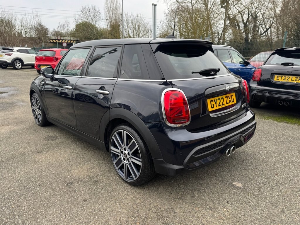 Used MINI Hatch 2022 for sale - 77642384: Photo 3