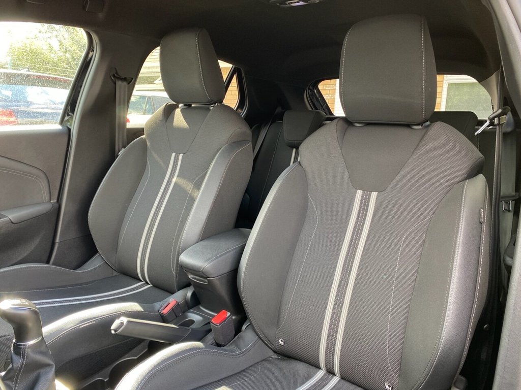 Used Vauxhall Corsa 2024 for sale - 76040194: Photo 2