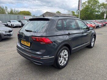 Used Volkswagen Tiguan 2022 for sale - 78597389: Photo