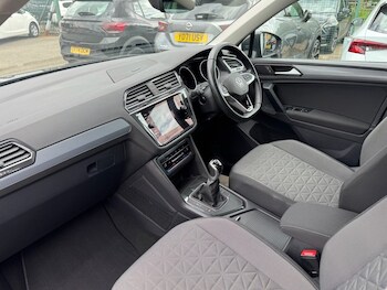 Used Volkswagen Tiguan 2022 for sale - 78597389: Photo
