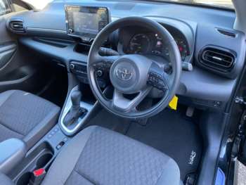 Used Toyota Yaris 2023 for sale - 73939733: Photo