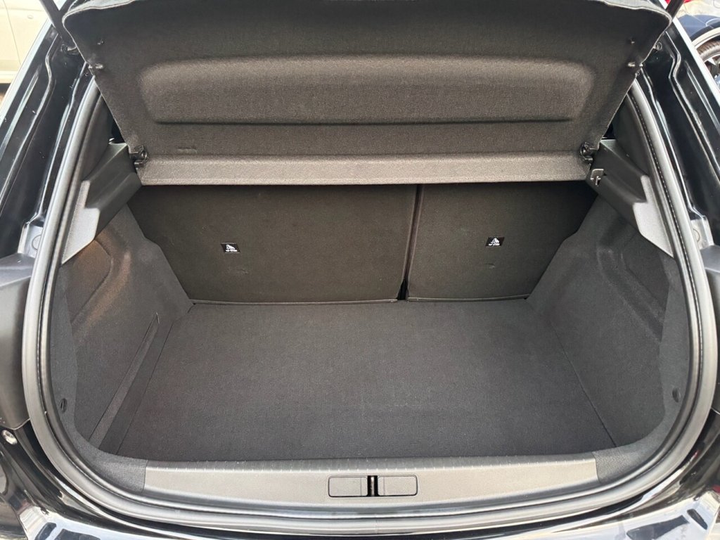 Used Peugeot 208 2022 for sale - 76481928: Photo 19