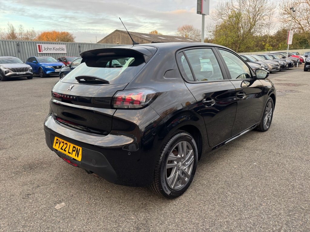 Used Peugeot 208 2022 for sale - 76481928: Photo 3