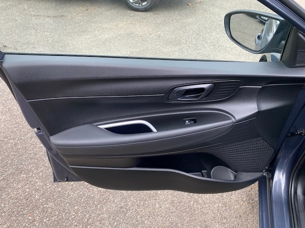 Used Hyundai i20 2022 for sale - 76279497: Photo 13