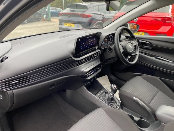 Used Hyundai i20 2022 for sale - 76279497: Photo 2