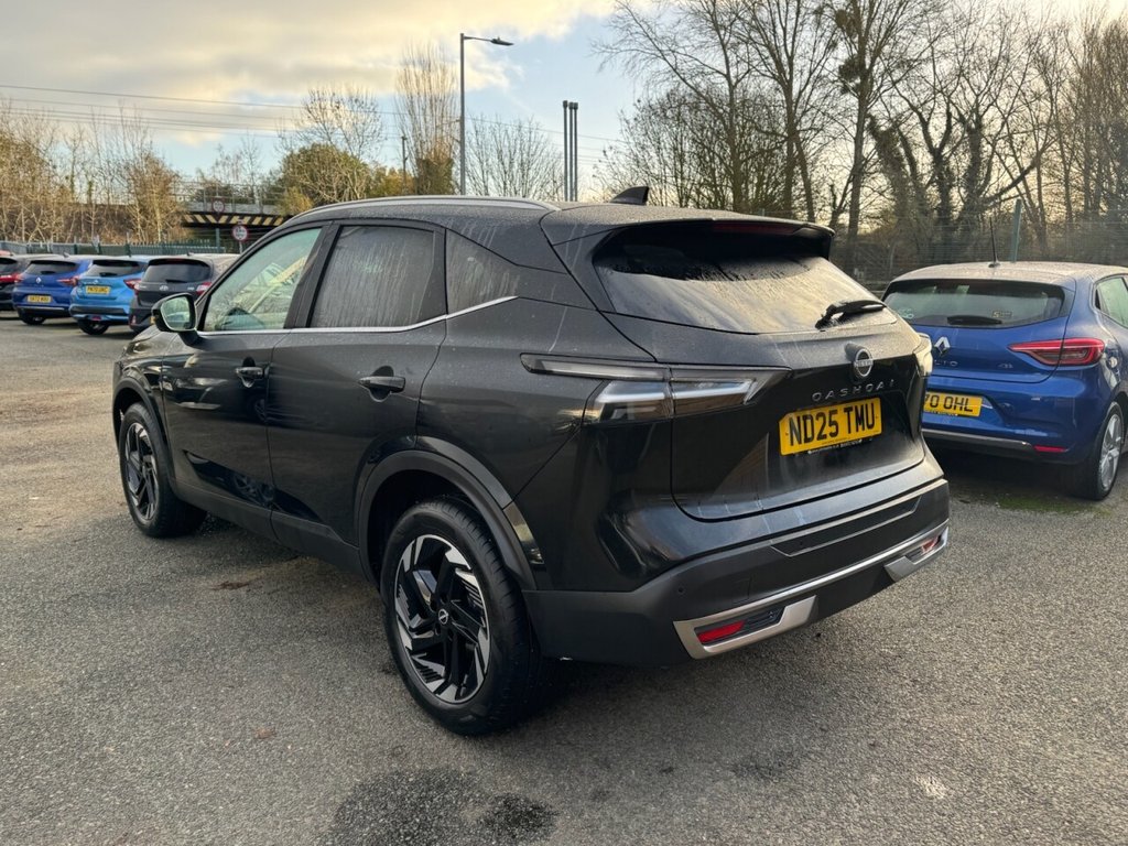 Used Nissan Qashqai 2025 for sale - 77072335: Photo 2