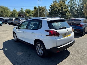 Used Peugeot 2008 2017 for sale - 79518267: Photo