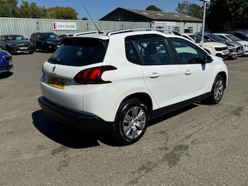 Used Peugeot 2008 2017 for sale - 79518267: Photo