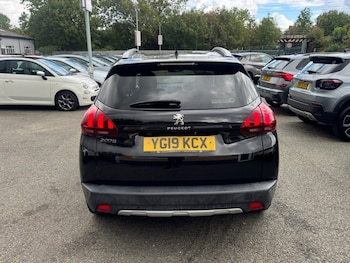 Used Peugeot 2008 2019 for sale - 79586998: Photo