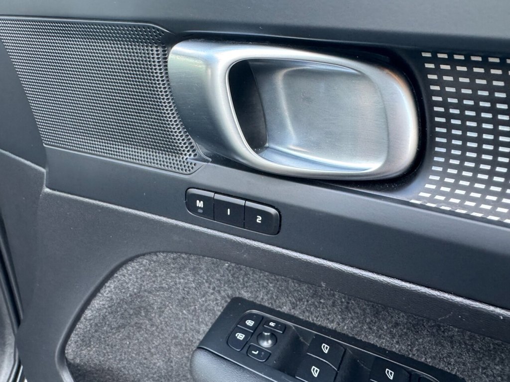 Used Volvo XC40 2024 for sale - 77826715: Photo 21