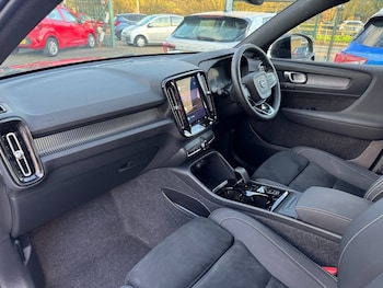 Used Volvo XC40 2024 for sale - 77826715: Photo