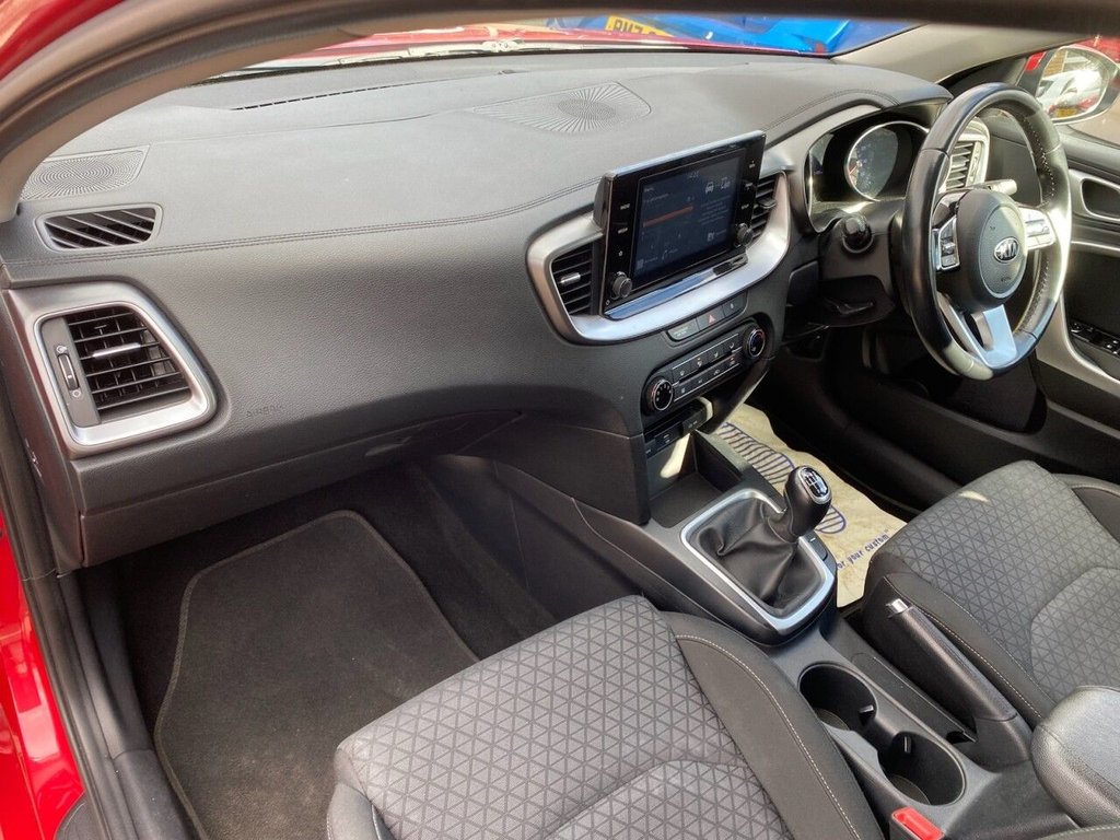 Used Kia Ceed 2021 for sale - 77666604: Photo 4