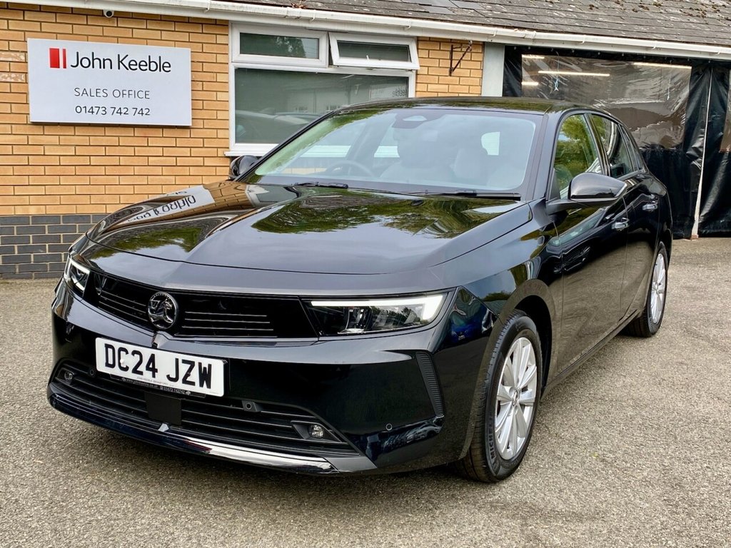 Used Vauxhall Astra 2024 for sale - 76132319: Photo 1