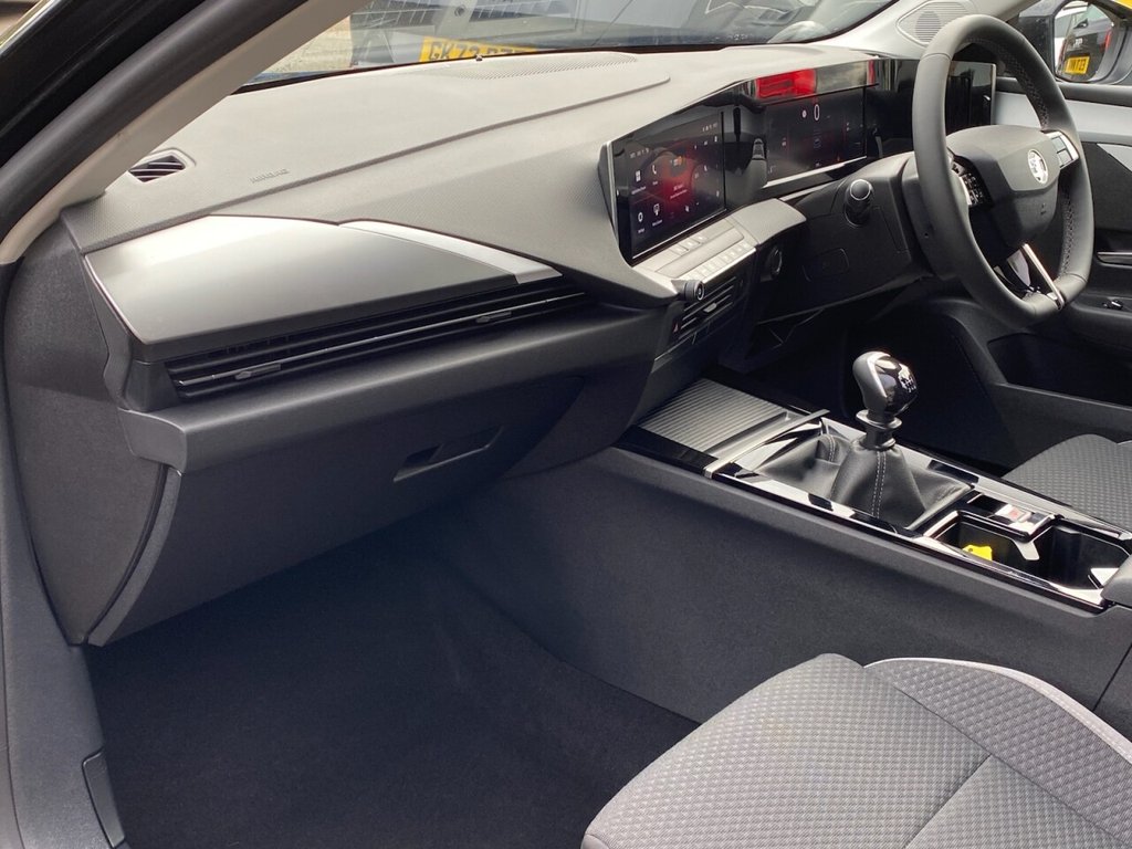 Used Vauxhall Astra 2024 for sale - 76132319: Photo 12