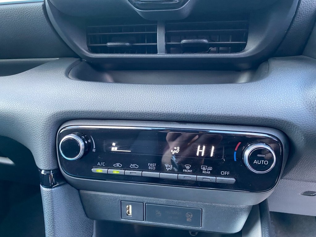 Used Mazda Mazda2 HYBRID 2023 for sale - 78117611: Photo 19