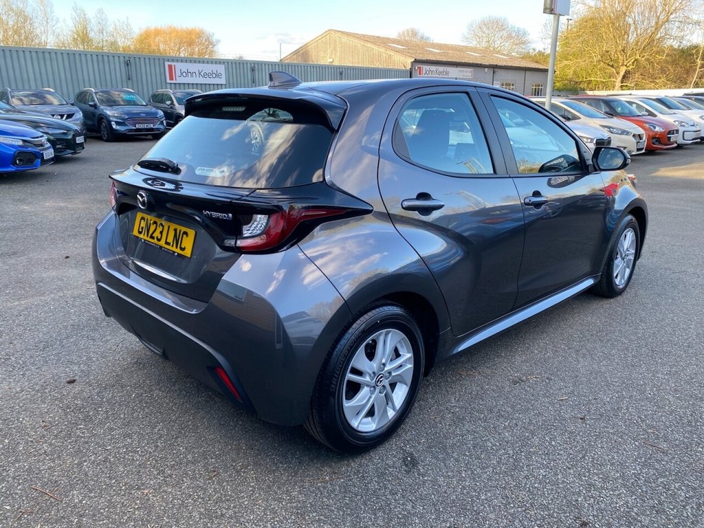 Used Mazda Mazda2 HYBRID 2023 for sale - 78117611: Photo 2