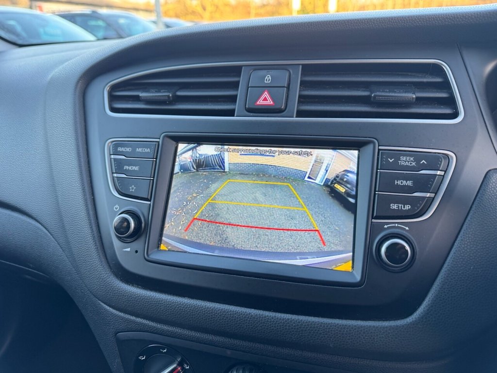 Used Hyundai i20 2020 for sale - 76909720: Photo 19