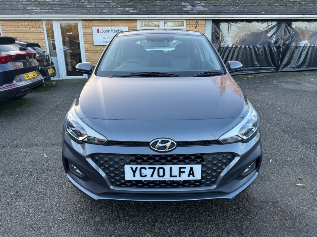 Used Hyundai i20 2020 for sale - 76909720: Photo 8