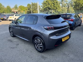 Used Peugeot 208 2023 for sale - 79233505: Photo