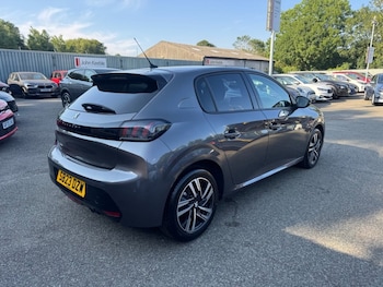 Used Peugeot 208 2023 for sale - 79233505: Photo