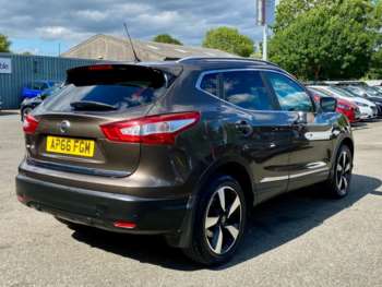 Used Nissan Qashqai 2017 for sale - 75062703: Photo