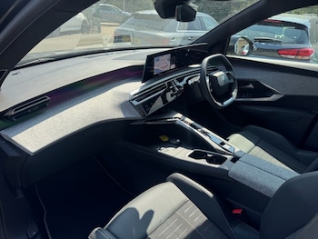 Used Peugeot 3008 2025 for sale - 78985622: Photo