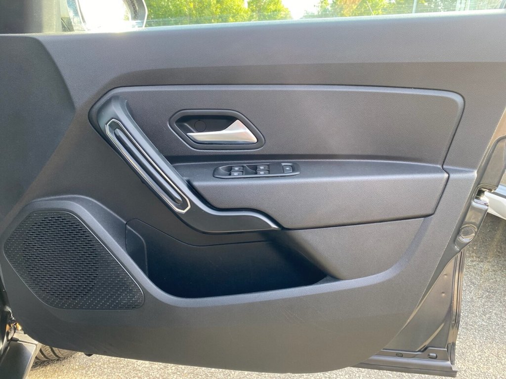 Used Dacia Duster 2020 for sale - 76068420: Photo 30