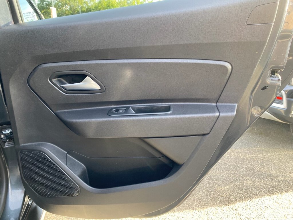 Used Dacia Duster 2020 for sale - 76068420: Photo 32