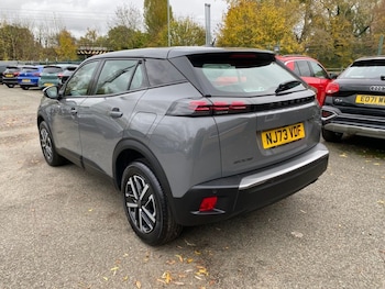 Used Peugeot 2008 2023 for sale - 76406466: Photo
