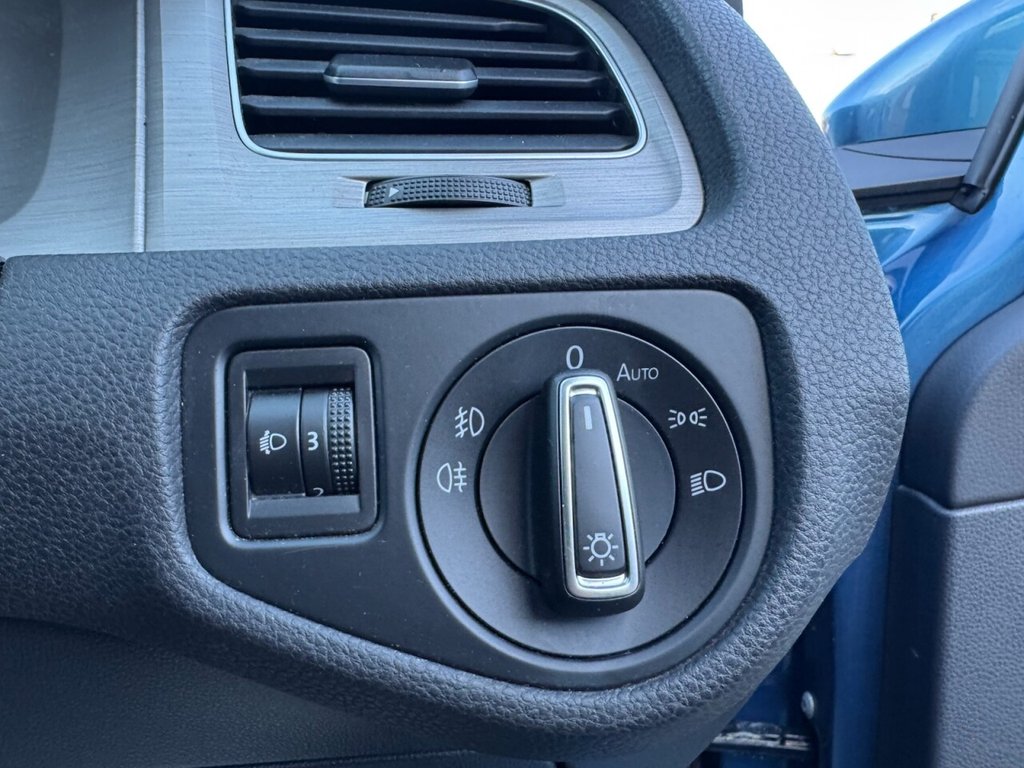 Used Volkswagen Golf 2017 for sale - 78036395: Photo 22