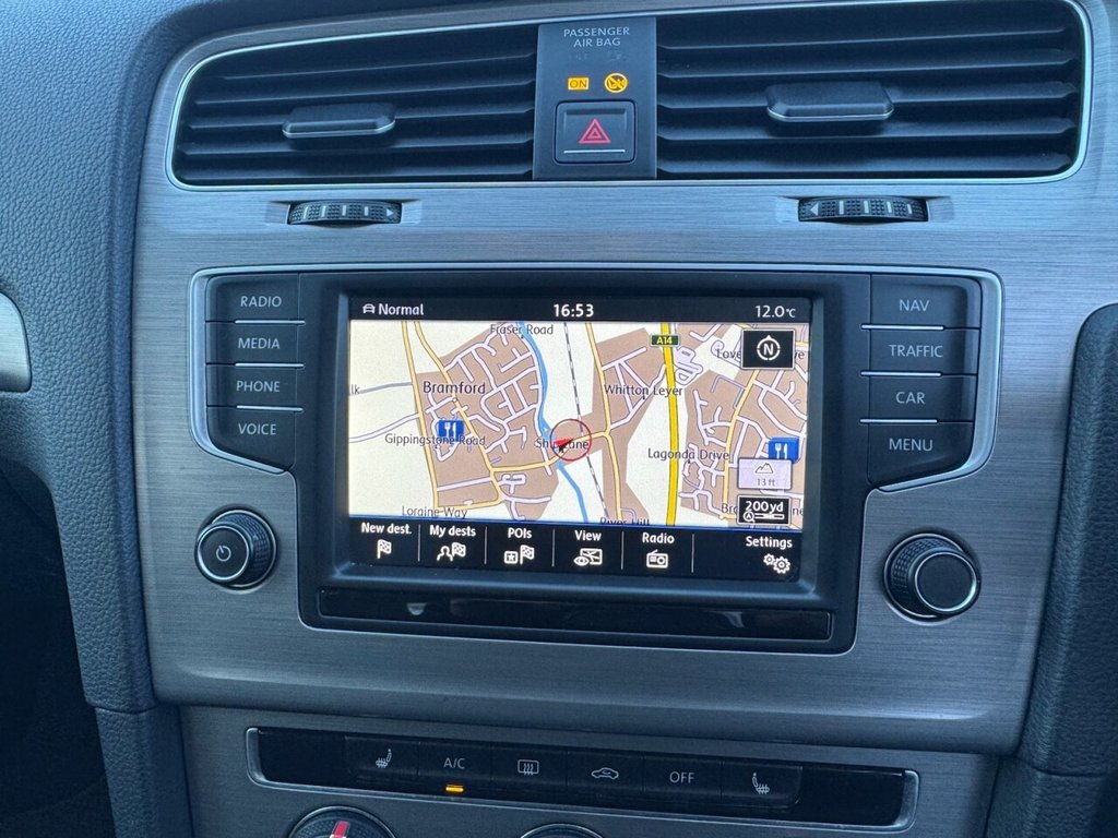 Used Volkswagen Golf 2017 for sale - 78036395: Photo 24