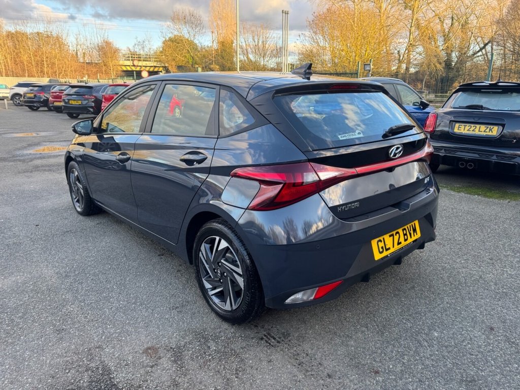 Used Hyundai i20 2022 for sale - 77557599: Photo 2