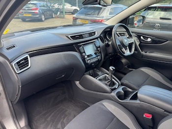 Used Nissan Qashqai 2019 for sale - 78856073: Photo