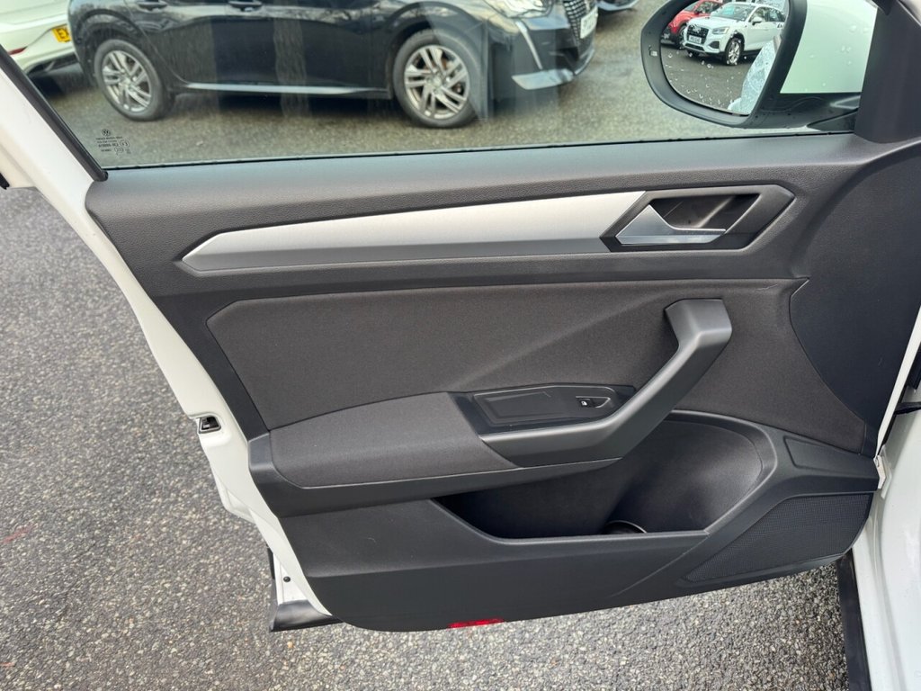 Used Volkswagen T-Roc 2022 for sale - 77250050: Photo 21