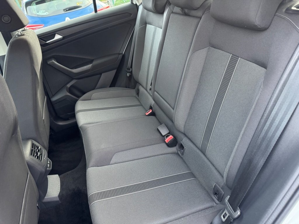 Used Volkswagen T-Roc 2022 for sale - 77250050: Photo 23