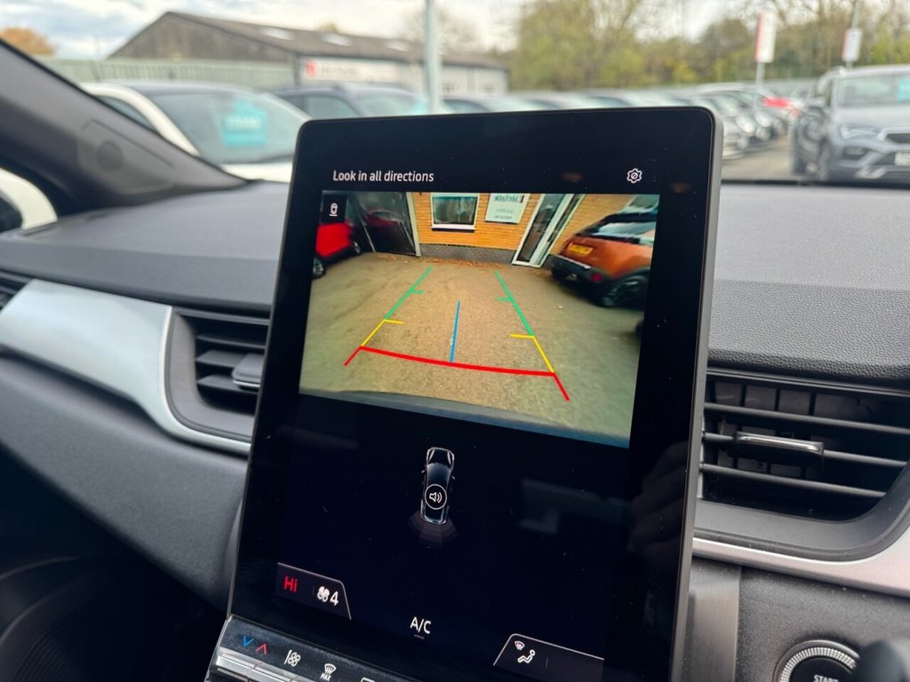 Used Renault Captur 2024 for sale - 76481718: Photo 28