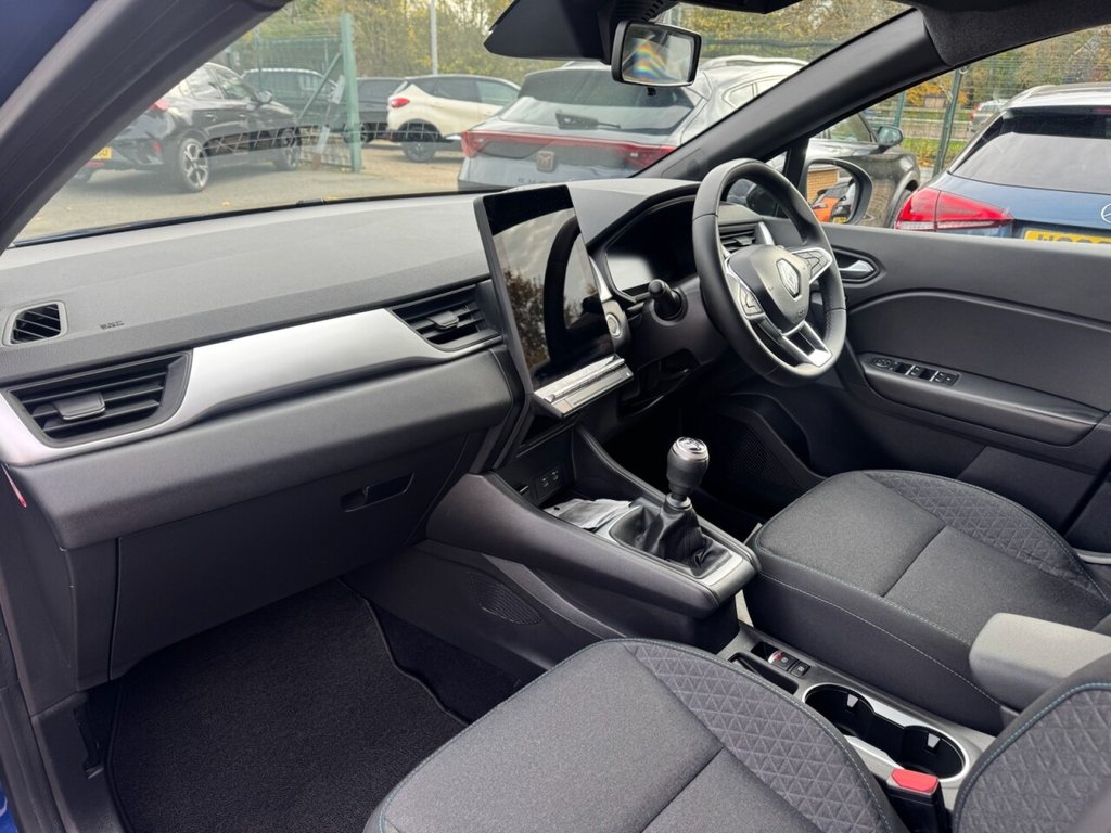 Used Renault Captur 2024 for sale - 76481718: Photo 4