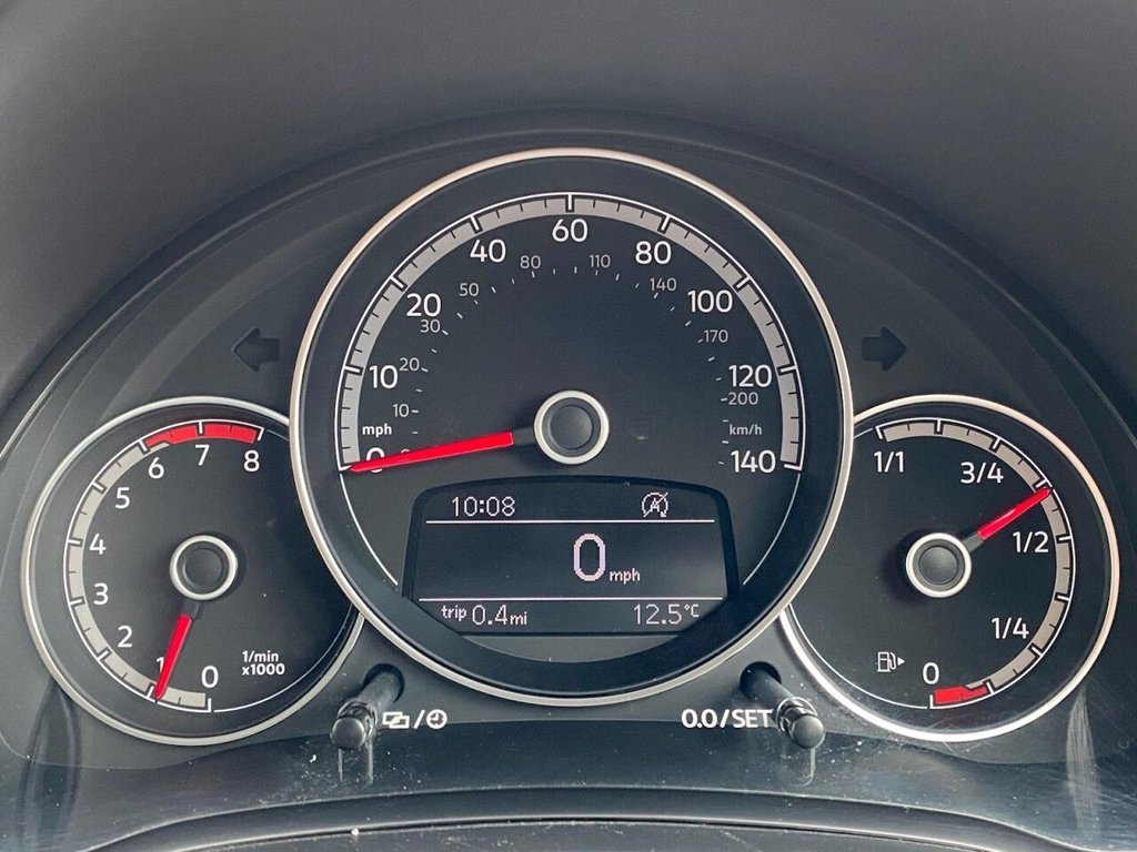 Used Volkswagen up! 2019 for sale - 77642912: Photo 19