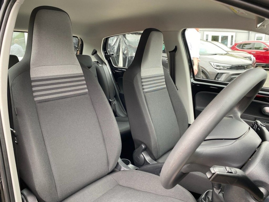 Used Volkswagen up! 2019 for sale - 77642912: Photo 30