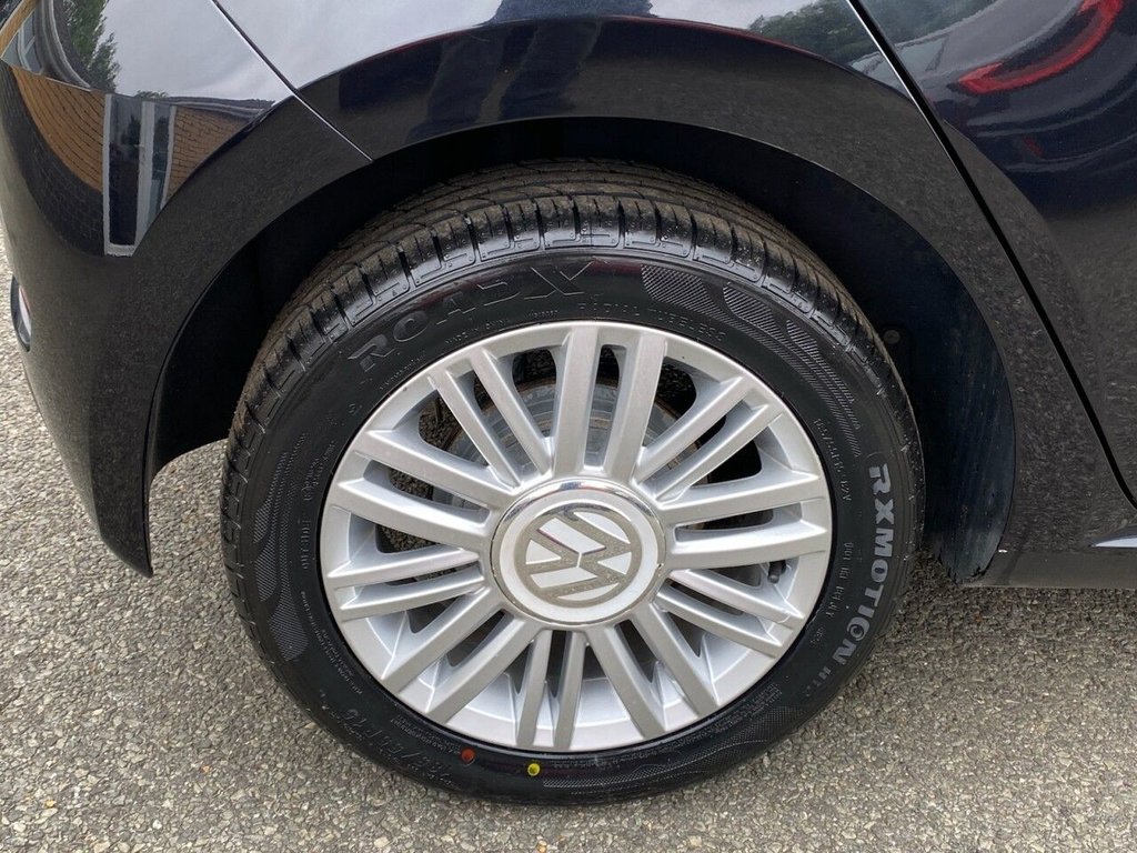 Used Volkswagen up! 2019 for sale - 77642912: Photo 40