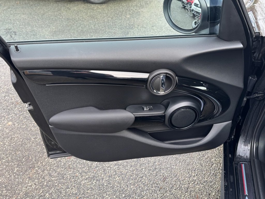 Used MINI Hatch 2022 for sale - 77407744: Photo 11