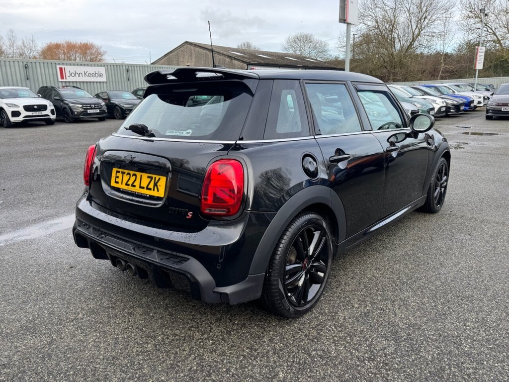 Used MINI Hatch 2022 for sale - 77407744: Photo 3