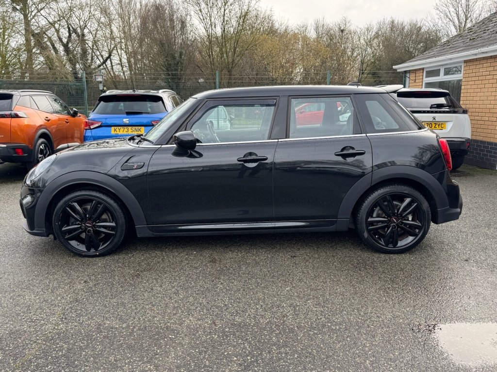 Used MINI Hatch 2022 for sale - 77407744: Photo 7