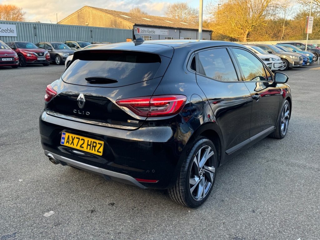 Used Renault Clio 2023 for sale - 77826830: Photo 2