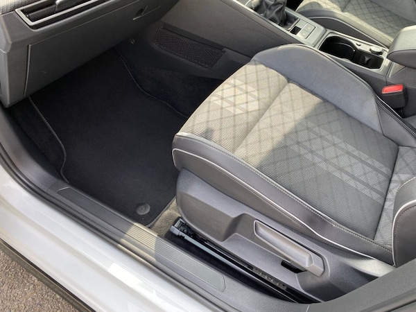 Used Volkswagen Golf 2021 for sale - 75527684: Photo 24