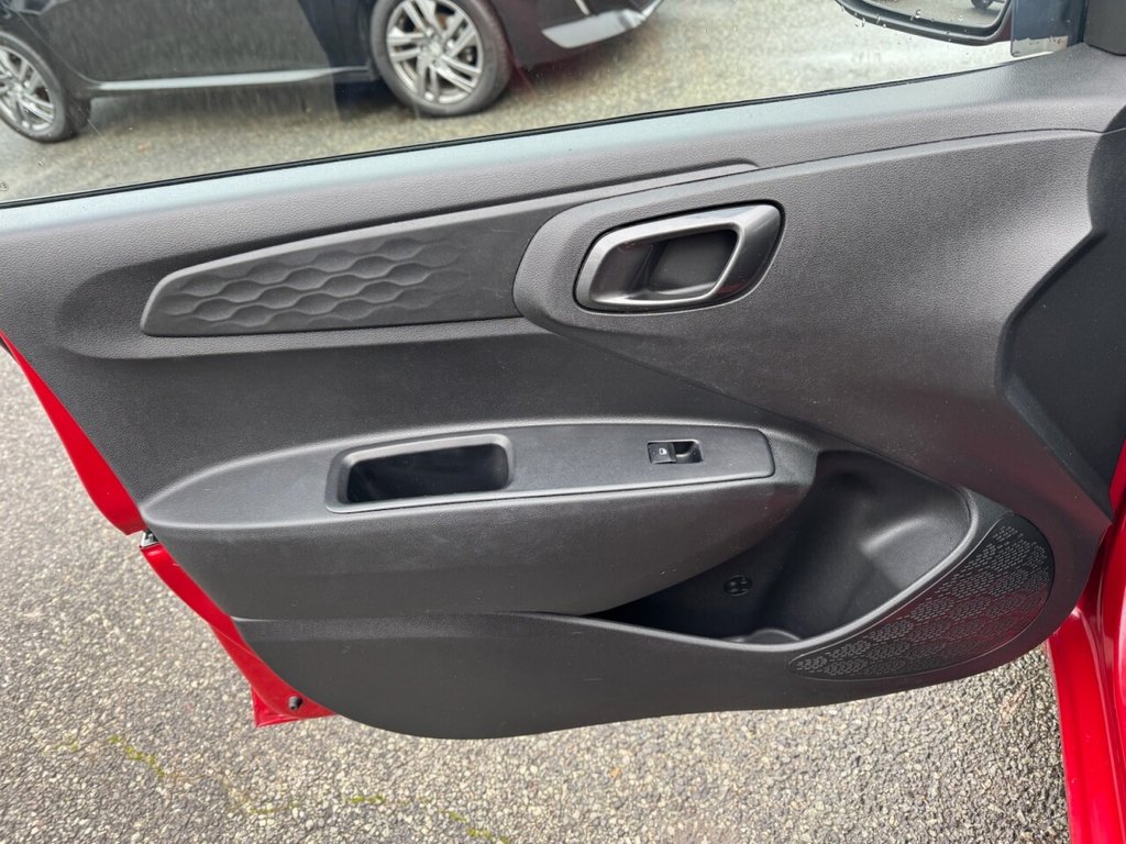 Used Hyundai i10 2022 for sale - 77407740: Photo 11