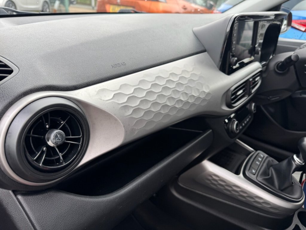 Used Hyundai i10 2022 for sale - 77407740: Photo 12